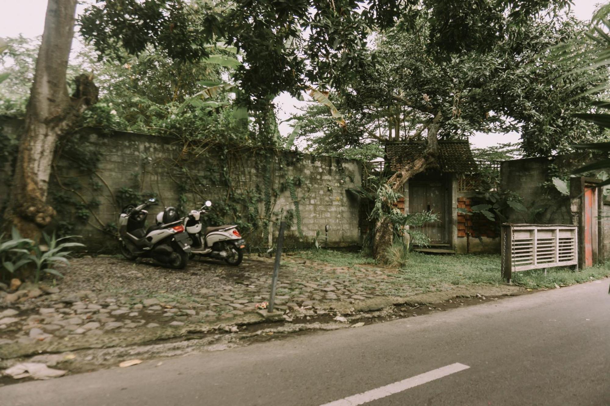 West Room At Semadi Living Sukawati Esterno foto